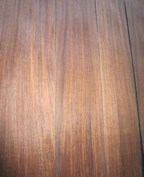 T143-1 Santos Palisander 12-13x108cm 4euro