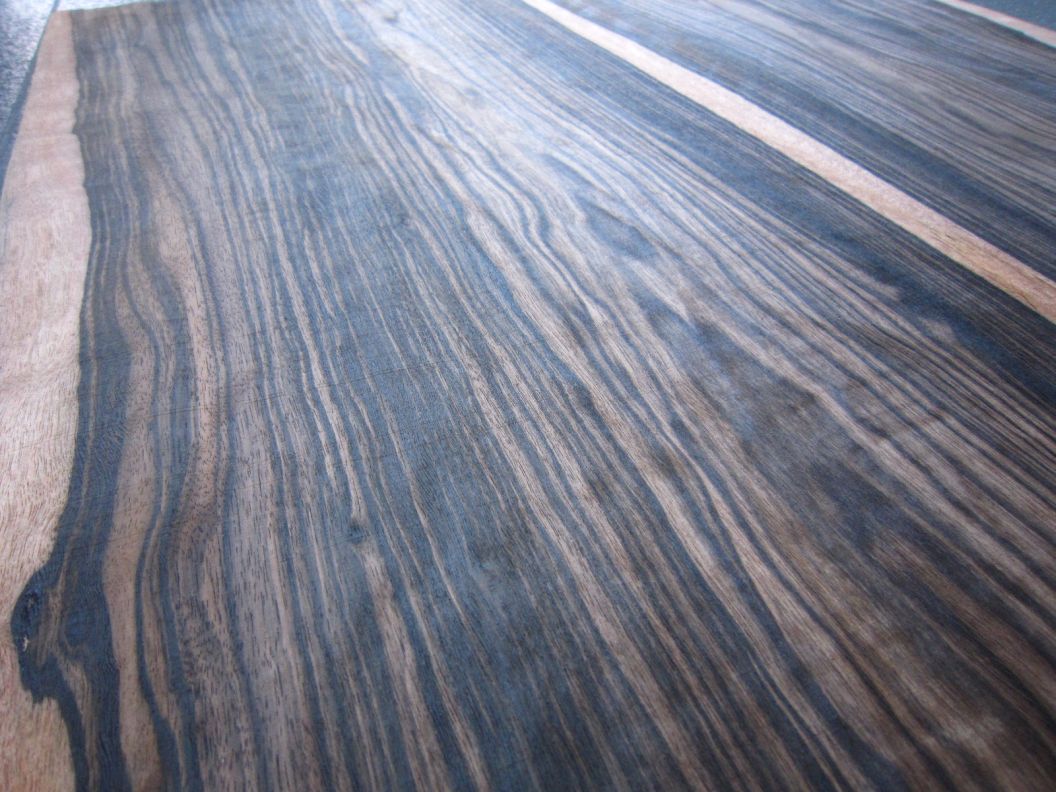 Coromandel (Makassar Ebony) 32/33×90,5cm HoutFineer.nl