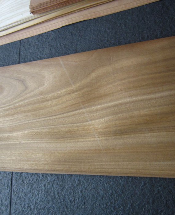 F260-1 Teak 108x32cm 12,50euro