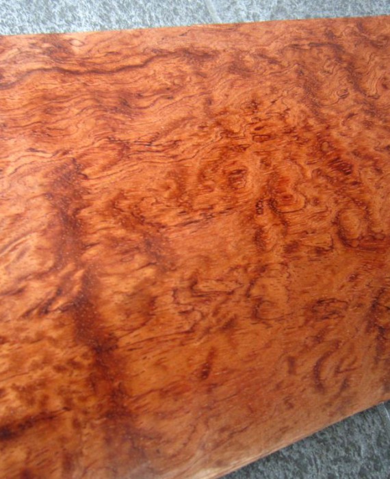 F669-3 Bubinga 14,5-18x262cm